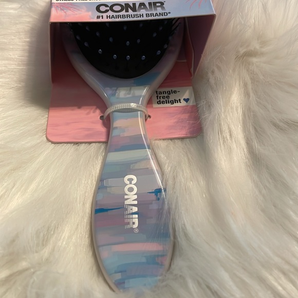Conair Detangle Delight Round Brush - Picture 7 of 12
